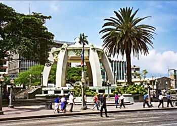 Los ticos están orgullosos de su quiosco en el Parque Central